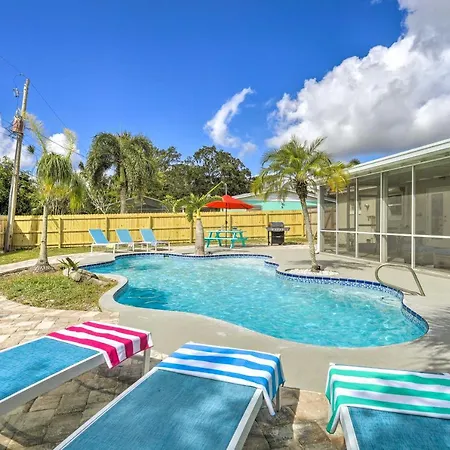Merritt Island Oasis With Pool About 7 Mi To Beach!